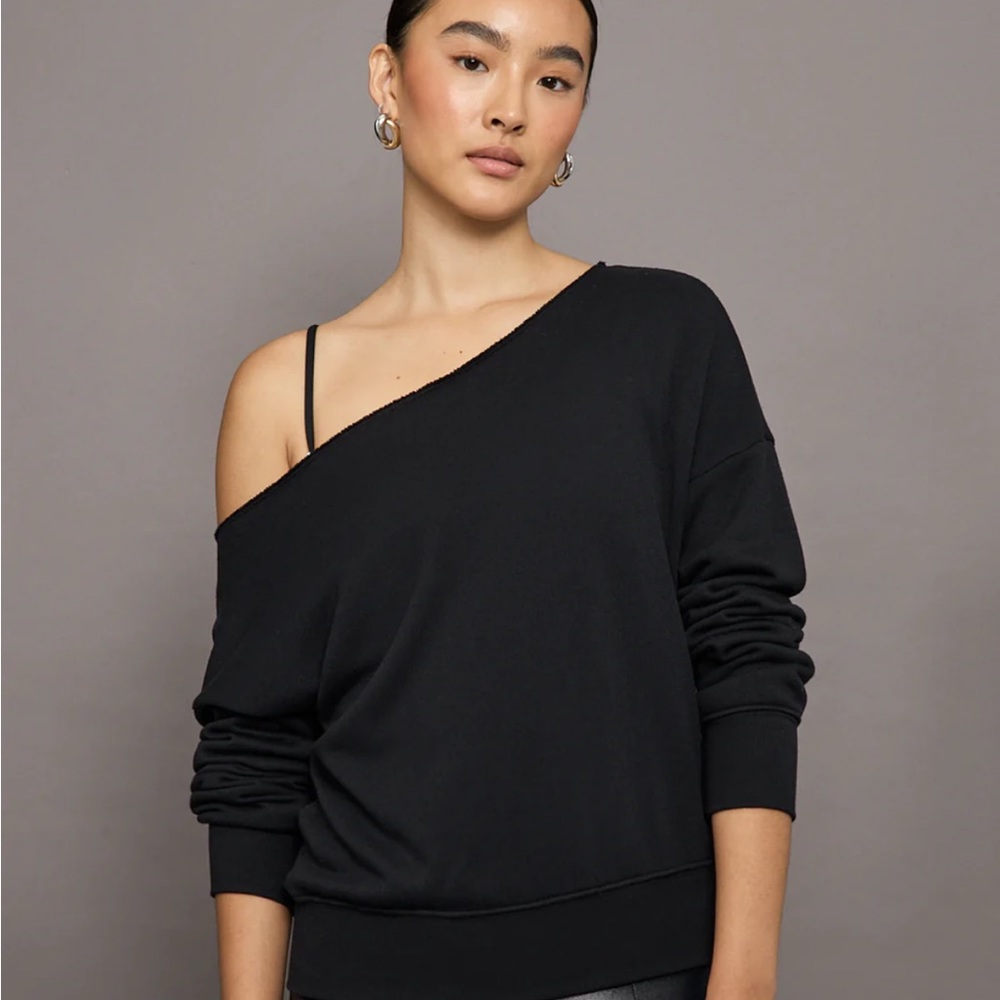 Women's Off-Shoulder Sweater: Navy